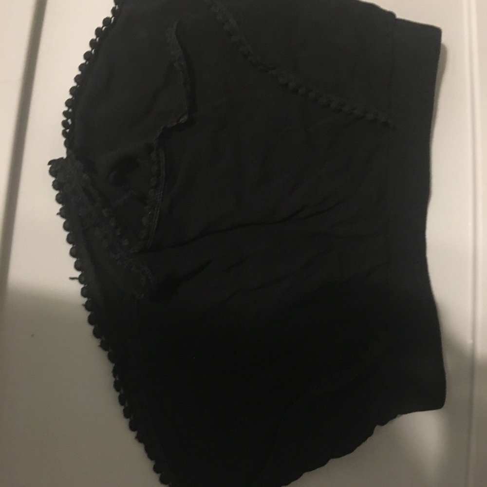 Lulus black shorts